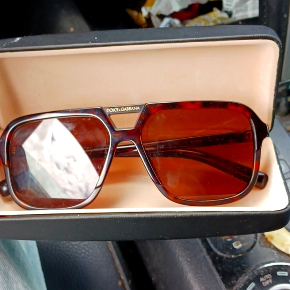 New dolce and Gabbana sunglasses